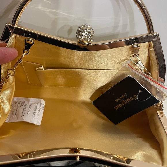 D’murgeaux gold bedazzle purse - Picture 4 of 6
